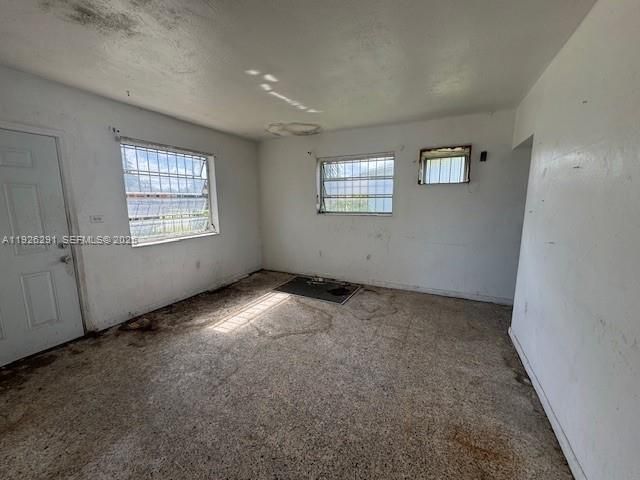 En Venta: $275,000 (0 camas, 0 baños, 0 Pies cuadrados)