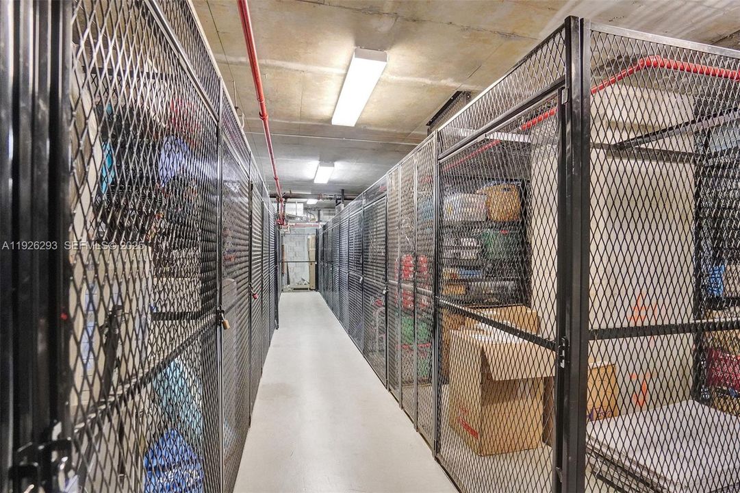 For Sale: $1,750,000 (3 beds, 4 baths, 2984 Square Feet)