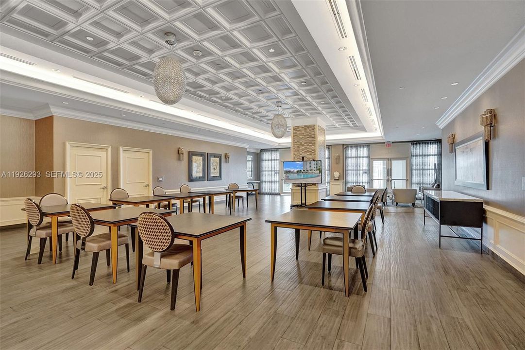 For Sale: $1,750,000 (3 beds, 4 baths, 2984 Square Feet)