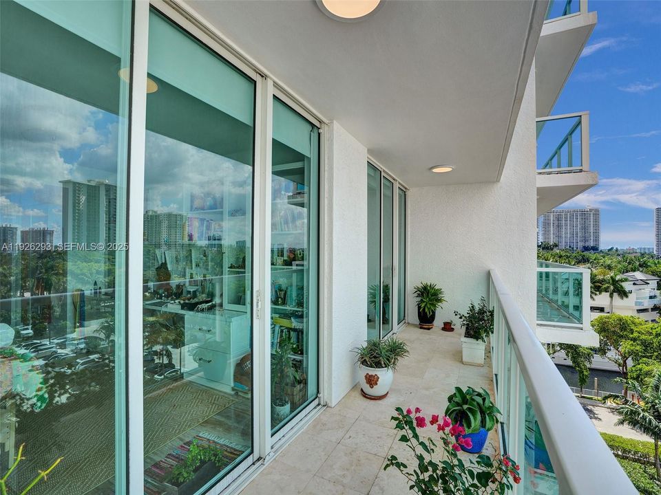 For Sale: $1,750,000 (3 beds, 4 baths, 2984 Square Feet)