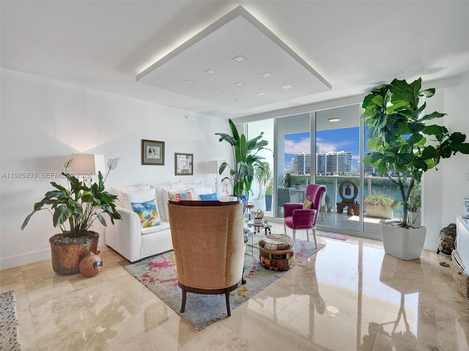 For Sale: $1,750,000 (3 beds, 4 baths, 2984 Square Feet)