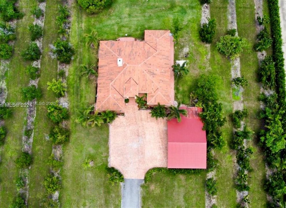 На продажу: $1,575,000 (3 спален, 2 ванн, 2722 Квадратных фут)