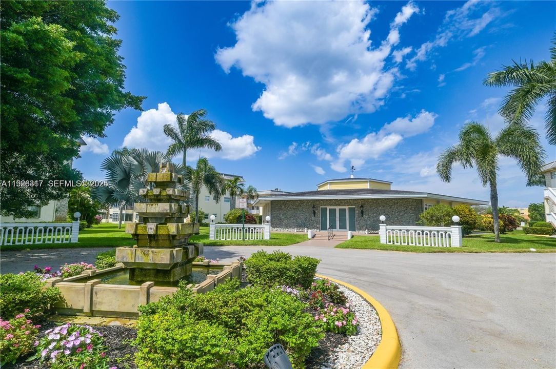 待售: $75,000 (1 贝兹, 1 浴室, 680 平方英尺)