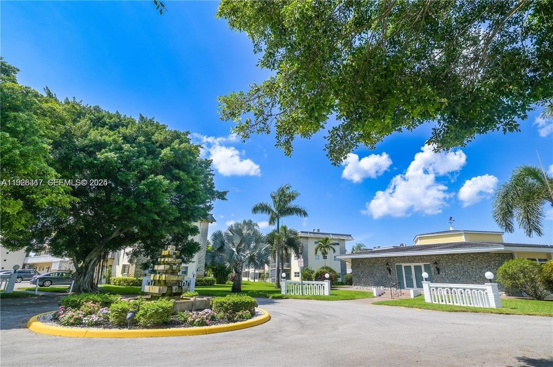 待售: $75,000 (1 贝兹, 1 浴室, 680 平方英尺)