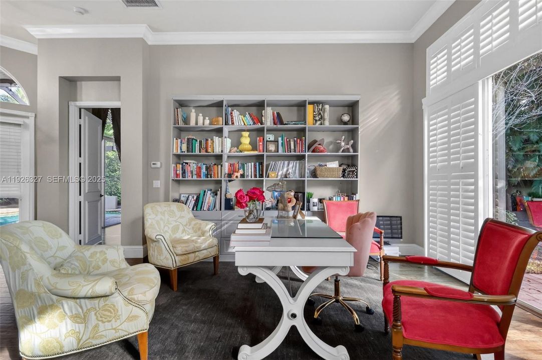 En Venta: $1,299,000 (5 camas, 4 baños, 3365 Pies cuadrados)