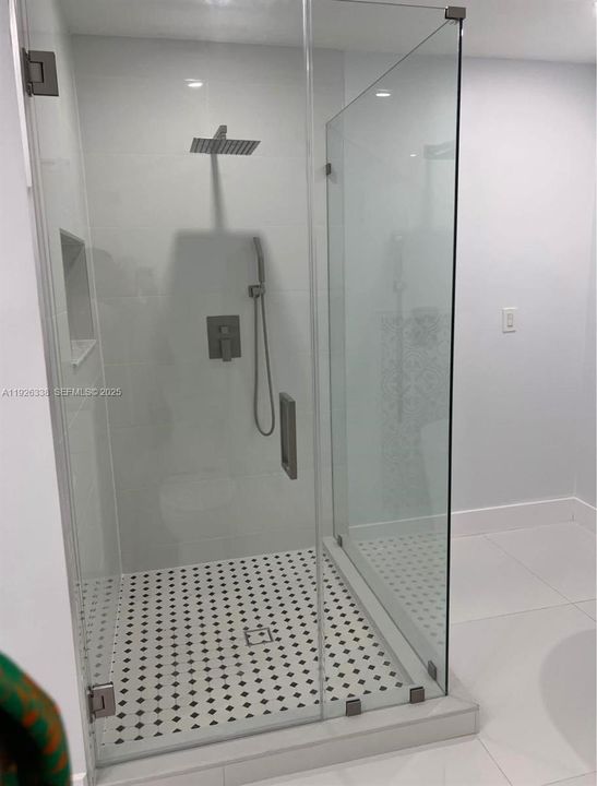 For Rent: $2,000 (2 beds, 1 baths, 0 Square Feet)