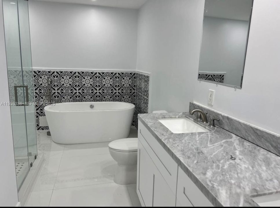 For Rent: $2,000 (2 beds, 1 baths, 0 Square Feet)