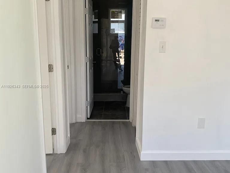 В аренду: $2,599 (3 спален, 1 ванн, 840 Квадратных фут)