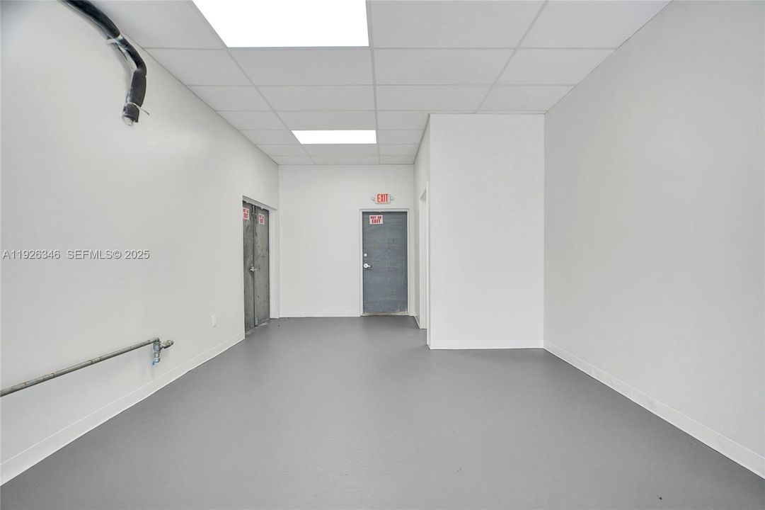 出租: $3,200 (0 贝兹, 0 浴室, 0 平方英尺)