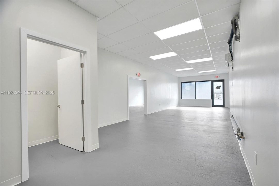 出租: $3,200 (0 贝兹, 0 浴室, 0 平方英尺)