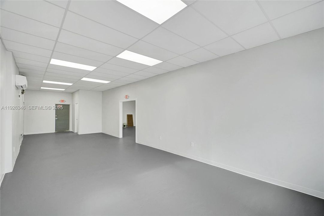 出租: $3,200 (0 贝兹, 0 浴室, 0 平方英尺)