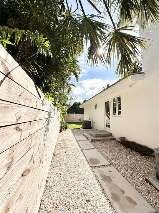 En Renta: $3,500 (2 camas, 1 baños, 990 Pies cuadrados)