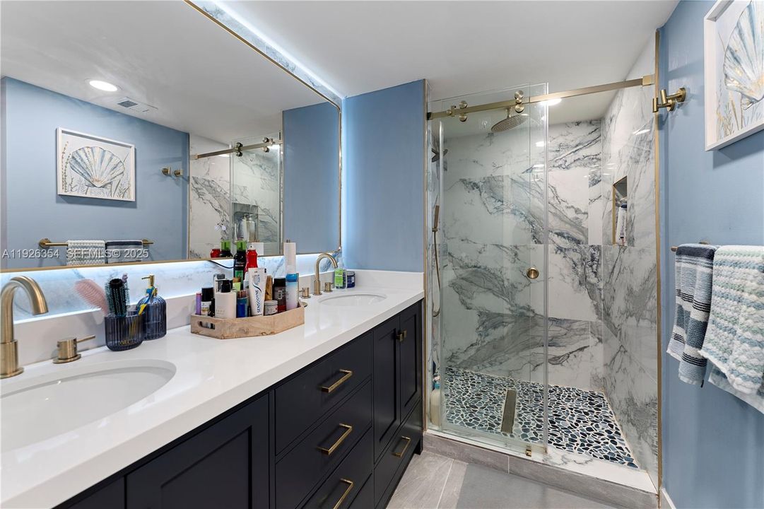 En Venta: $495,000 (3 camas, 2 baños, 1488 Pies cuadrados)