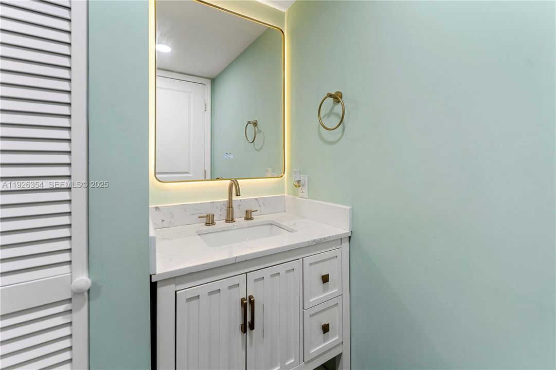 En Venta: $495,000 (3 camas, 2 baños, 1488 Pies cuadrados)