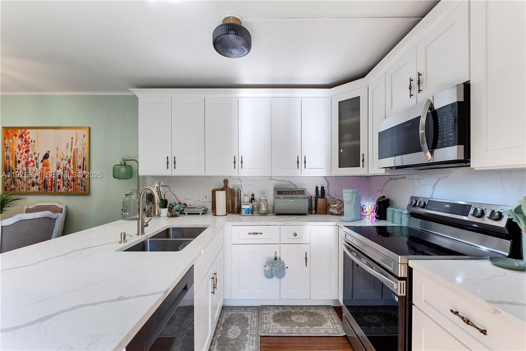 En Venta: $495,000 (3 camas, 2 baños, 1488 Pies cuadrados)