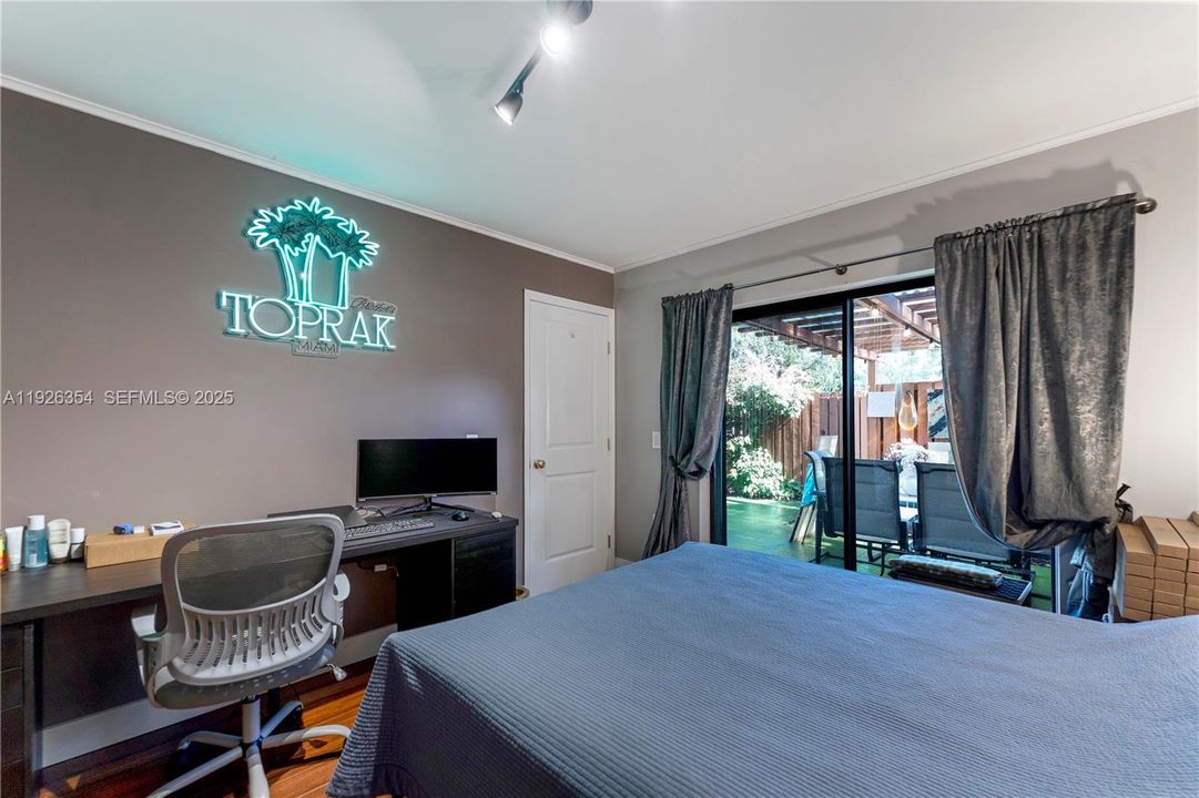 En Venta: $495,000 (3 camas, 2 baños, 1488 Pies cuadrados)