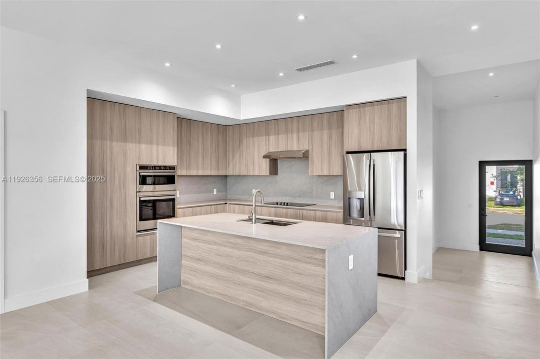 На продажу: $1,595,000 (4 спален, 4 ванн, 2671 Квадратных фут)