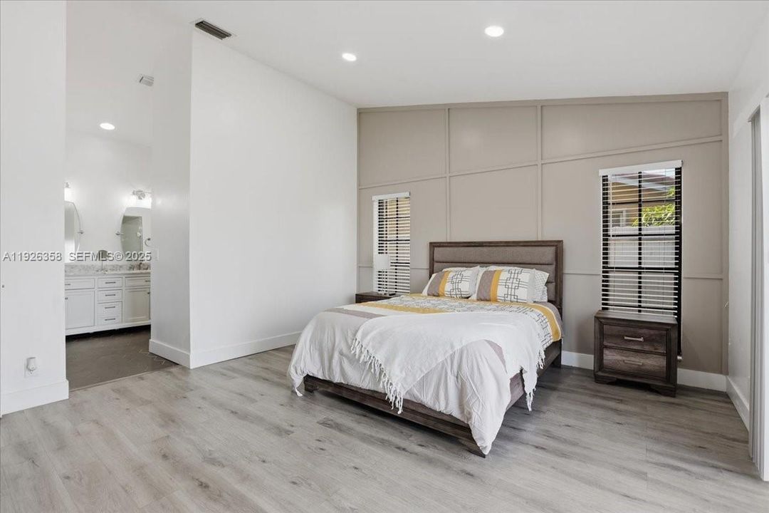 For Sale: $599,000 (3 beds, 2 baths, 1693 Square Feet)