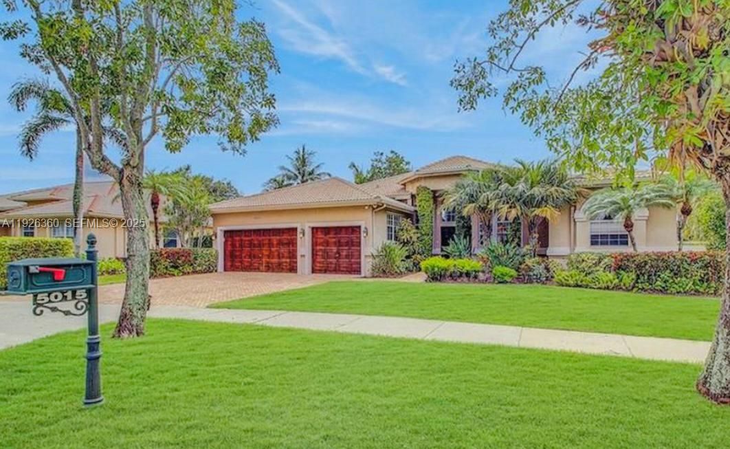 For Rent: $7,300 (5 beds, 4 baths, 3066 Square Feet)