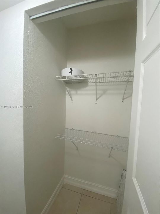 出租: $1,750 (2 贝兹, 2 浴室, 1100 平方英尺)