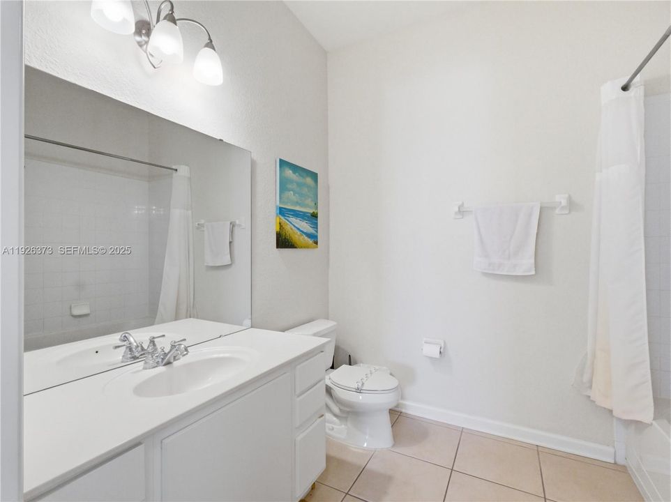 待售: $660,000 (3 贝兹, 2 浴室, 2097 平方英尺)