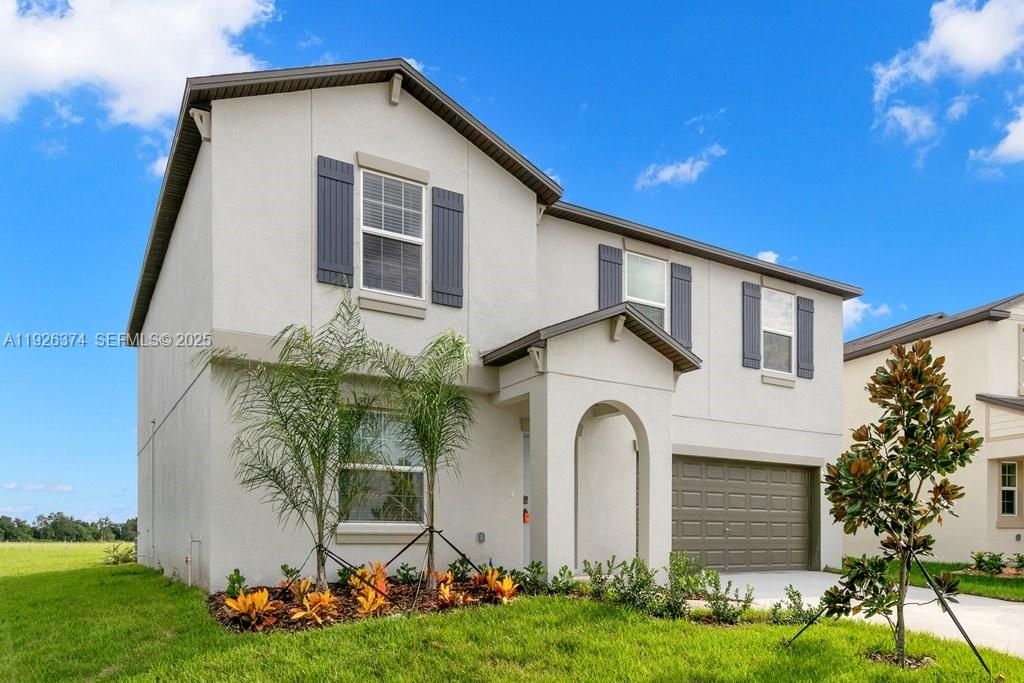 For Sale: $440,000 (4 beds, 2 baths, 2584 Square Feet)