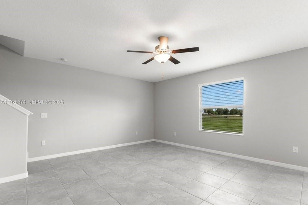 For Sale: $440,000 (4 beds, 2 baths, 2584 Square Feet)