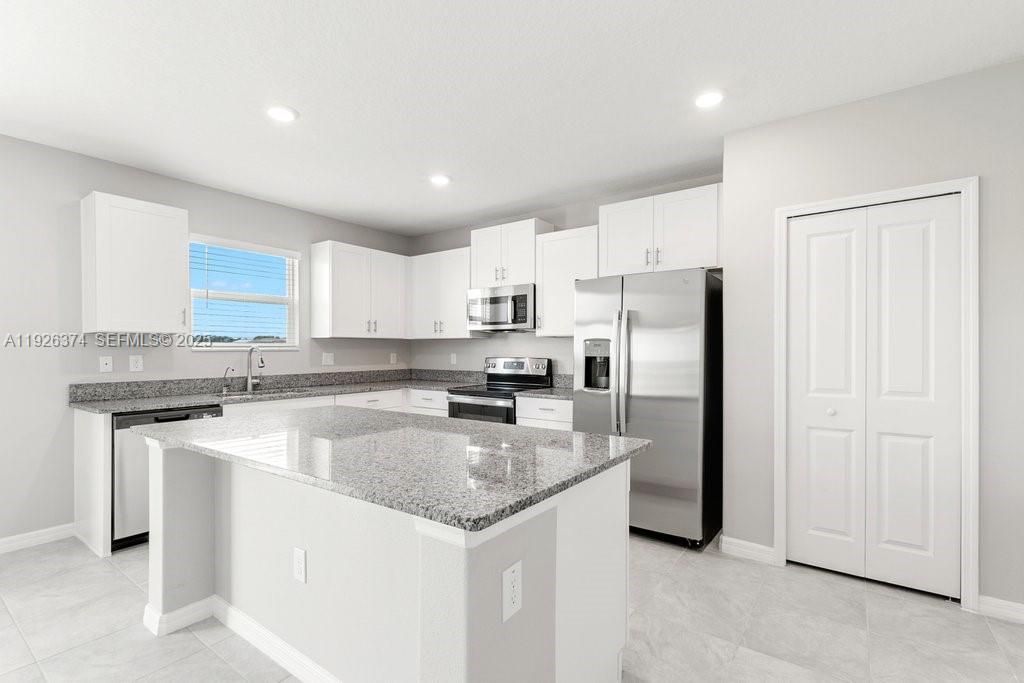 For Sale: $440,000 (4 beds, 2 baths, 2584 Square Feet)