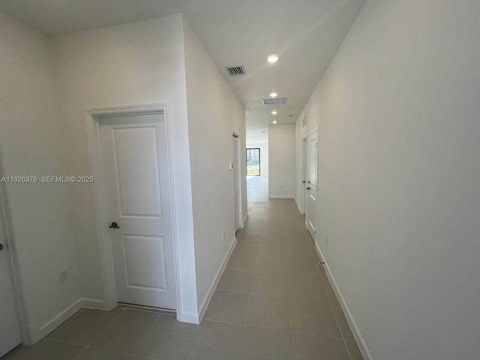 For Rent: $3,500 (4 beds, 3 baths, 1775 Square Feet)