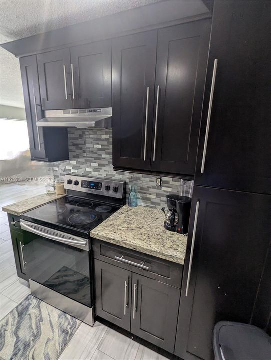 En Renta: $2,800 (3 camas, 2 baños, 3904 Pies cuadrados)