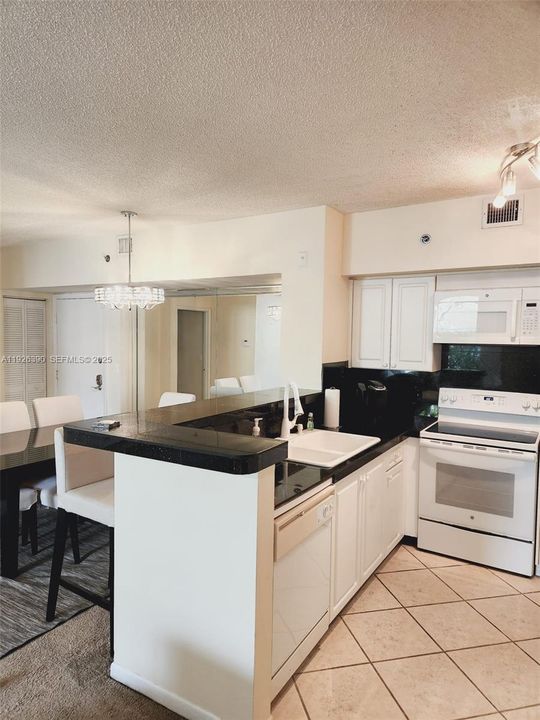 En Renta: $2,790 (2 camas, 2 baños, 1180 Pies cuadrados)