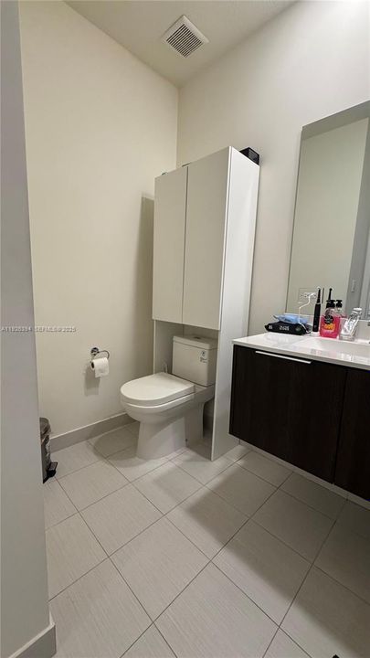 出租: $2,900 (3 贝兹, 2 浴室, 1102 平方英尺)