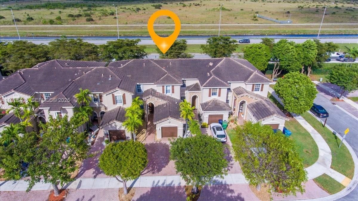 На продажу: $565,000 (3 спален, 2 ванн, 1784 Квадратных фут)