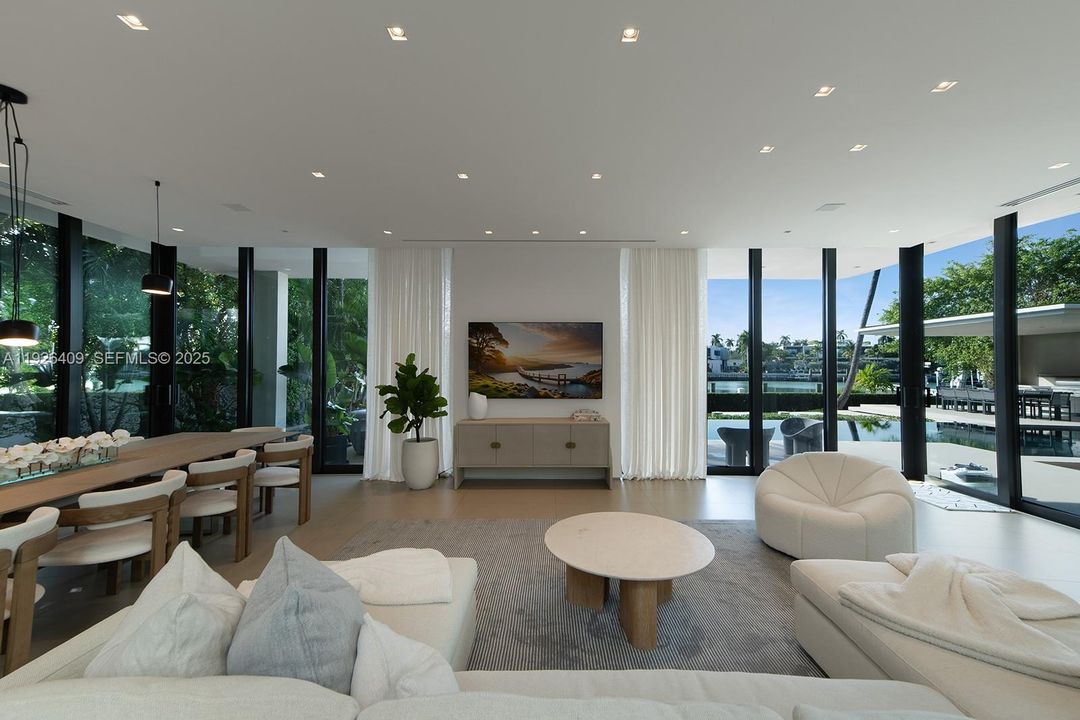 En Venta: $36,900,000 (7 camas, 9 baños, 10278 Pies cuadrados)