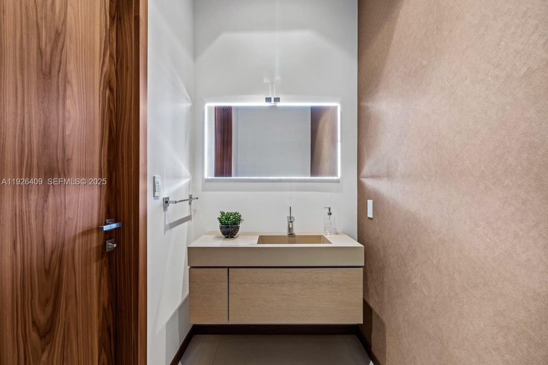 En Venta: $36,900,000 (7 camas, 9 baños, 10278 Pies cuadrados)