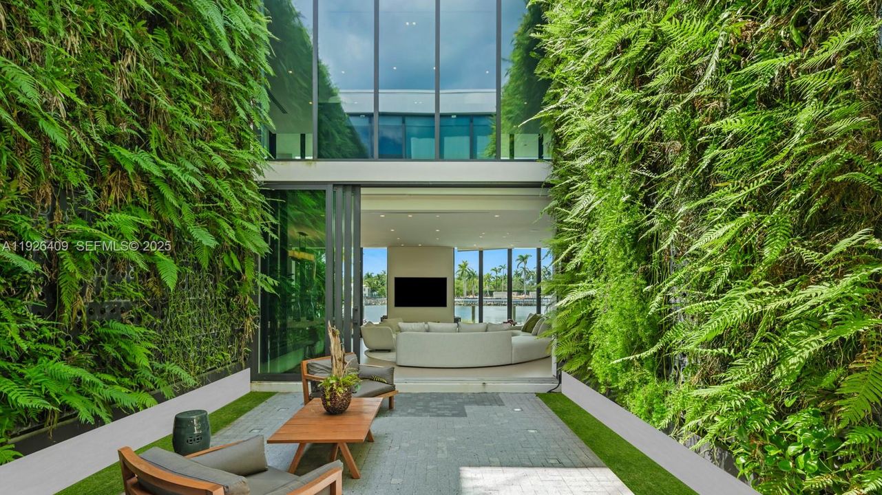 En Venta: $36,900,000 (7 camas, 9 baños, 10278 Pies cuadrados)