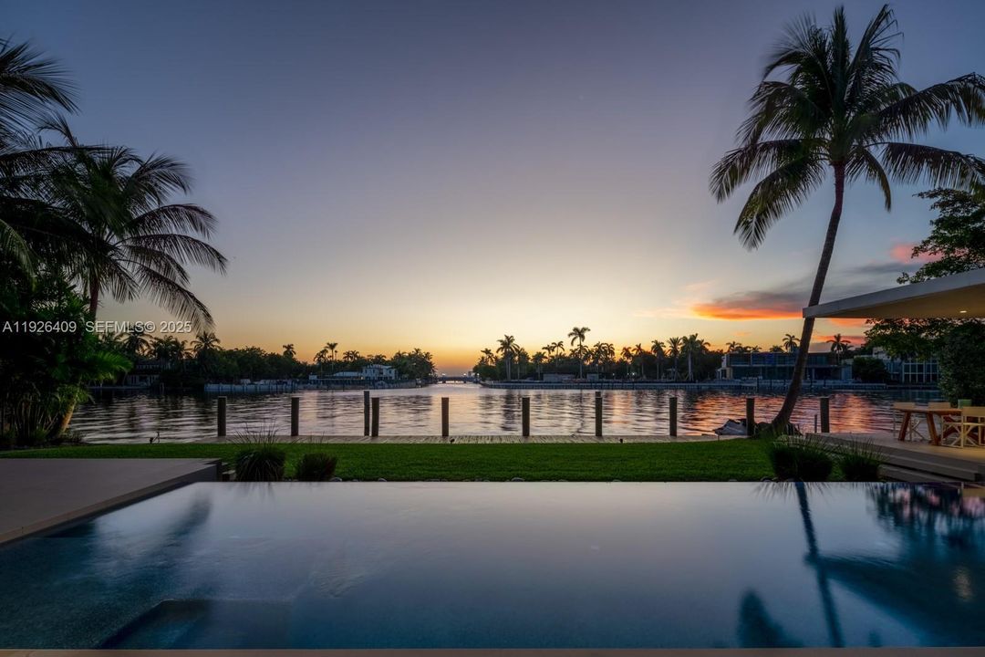 En Venta: $36,900,000 (7 camas, 9 baños, 10278 Pies cuadrados)