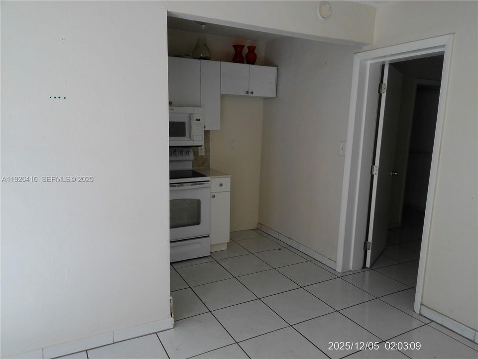 待售: $725,900 (4 贝兹, 2 浴室, 1842 平方英尺)