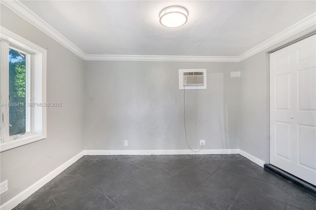 В аренду: $3,100 (3 спален, 2 ванн, 1471 Квадратных фут)