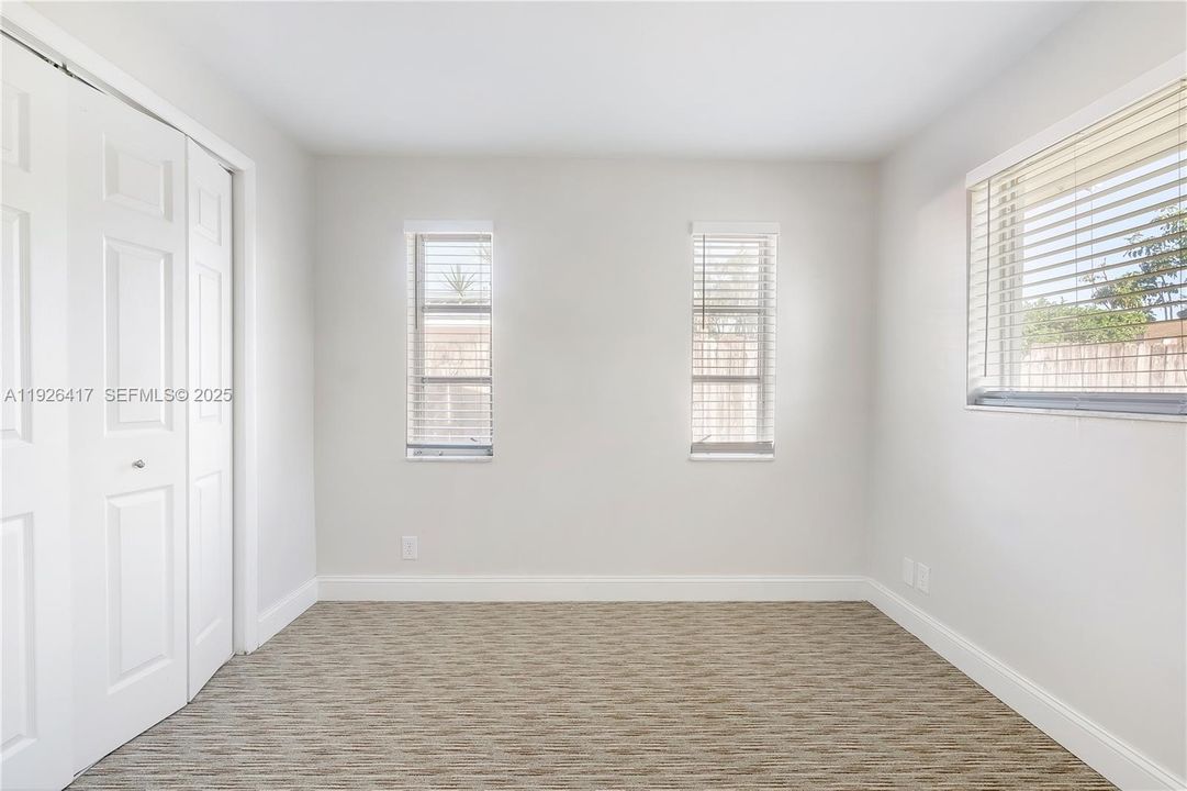 В аренду: $3,100 (3 спален, 2 ванн, 1471 Квадратных фут)