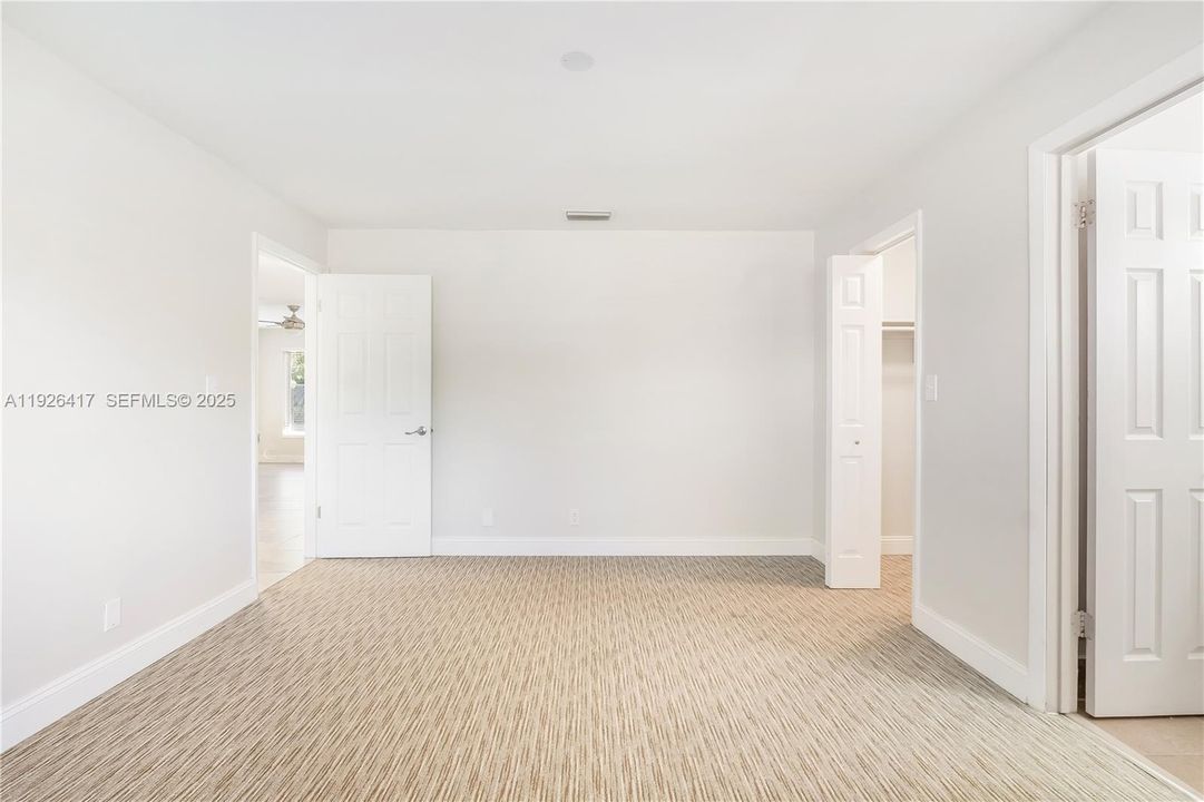 В аренду: $3,100 (3 спален, 2 ванн, 1471 Квадратных фут)