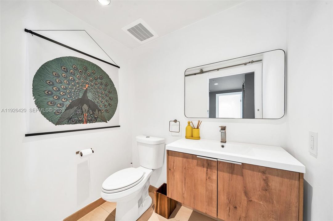 В аренду: $5,500 (3 спален, 2 ванн, 1712 Квадратных фут)