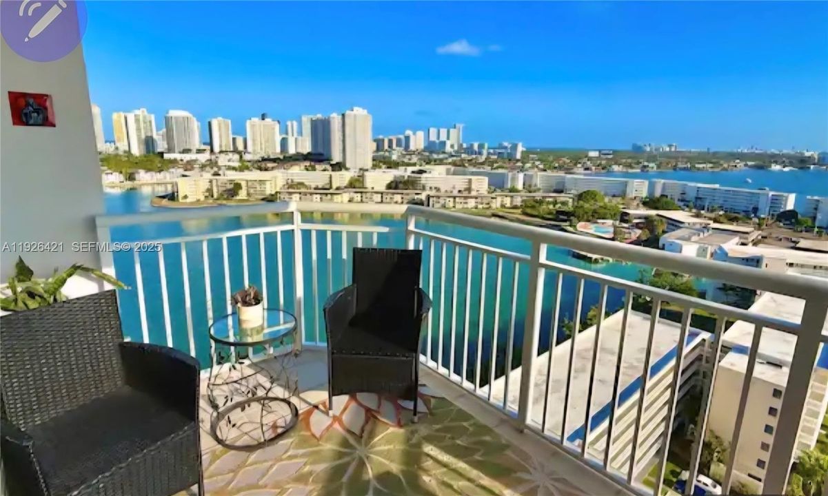 En Renta: $2,200 (1 camas, 1 baños, 1005 Pies cuadrados)