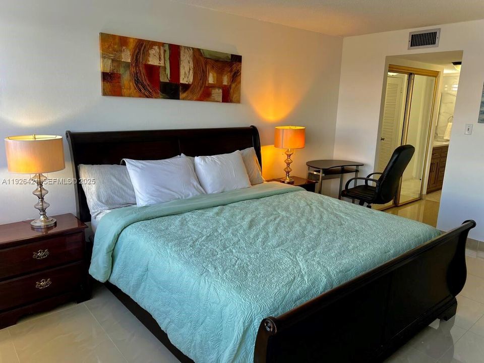 En Renta: $2,200 (1 camas, 1 baños, 1005 Pies cuadrados)