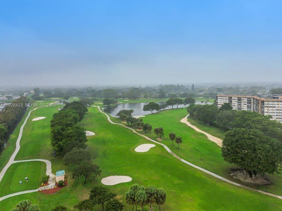 For Sale: $260,000 (3 beds, 2 baths, 1310 Square Feet)