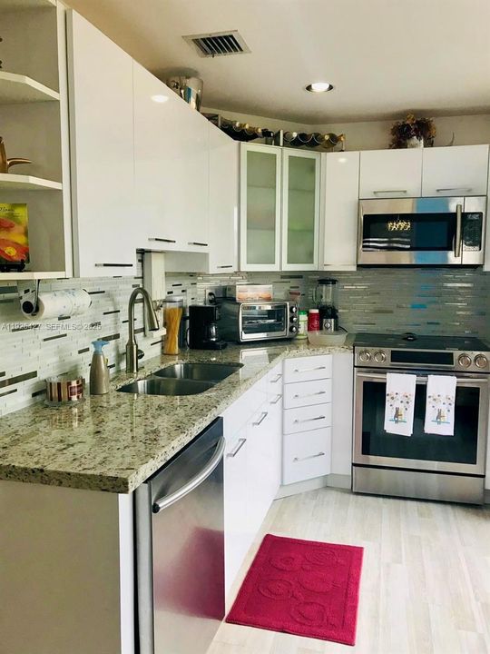 En Renta: $3,000 (2 camas, 2 baños, 923 Pies cuadrados)