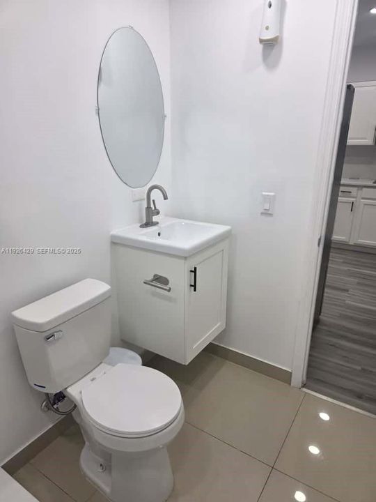 For Rent: $2,200 (2 beds, 1 baths, 1257 Square Feet)