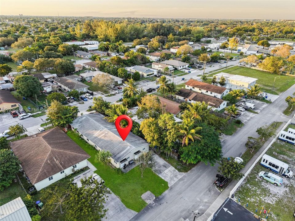 出租: $2,500 (3 贝兹, 2 浴室, 3204 平方英尺)