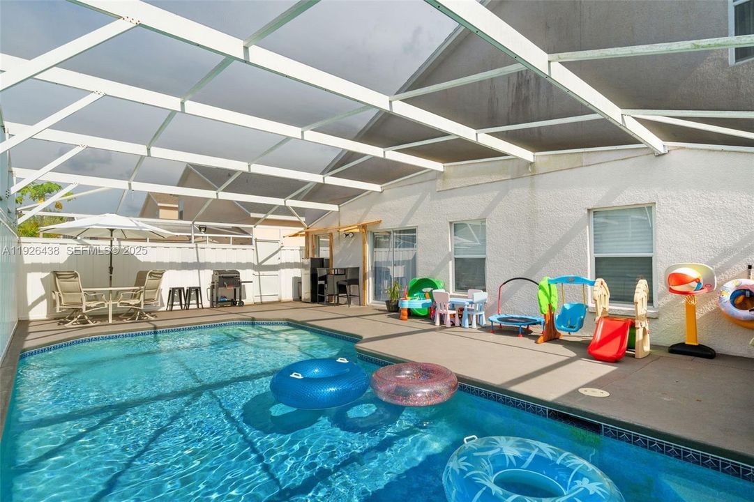 For Rent: $2,800 (5 beds, 4 baths, 0 Square Feet)