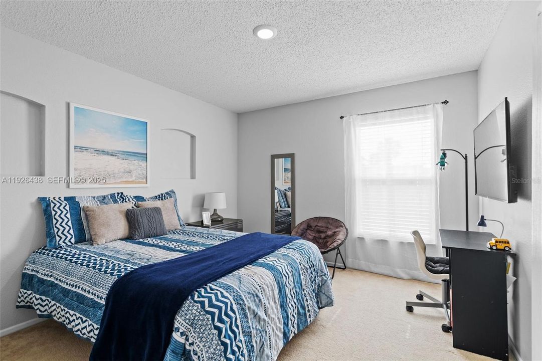 For Rent: $2,800 (5 beds, 4 baths, 0 Square Feet)